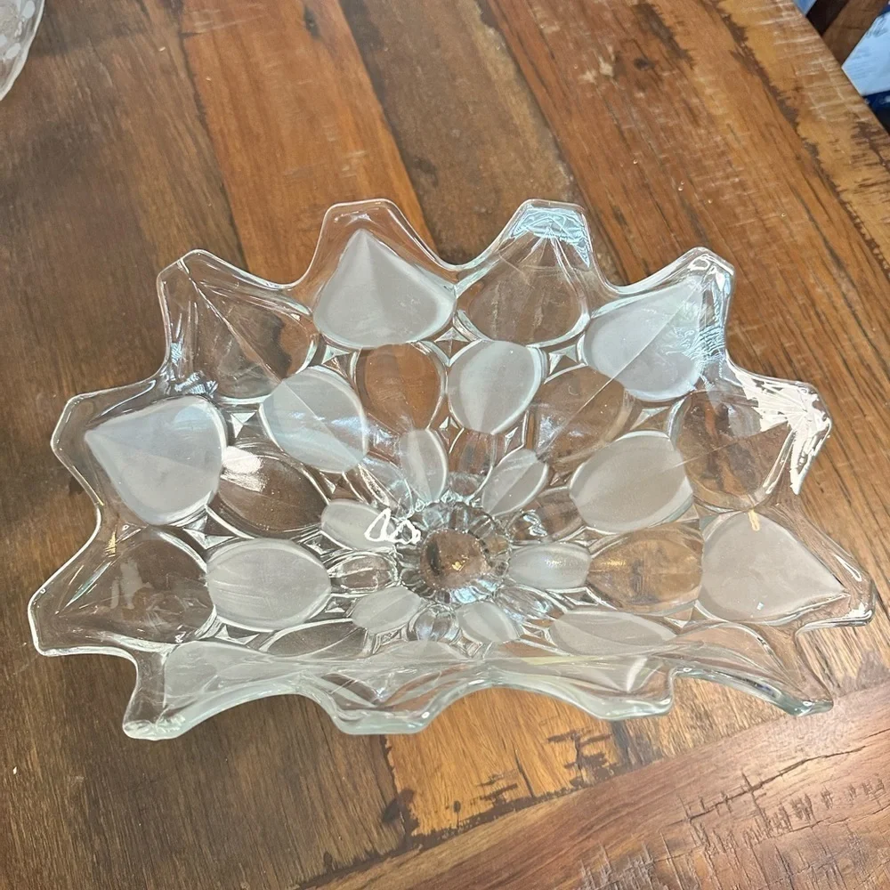 Crystal Clear Studios Moravia Hand Finished Crystal Oval Bowl With Fluted Edge
